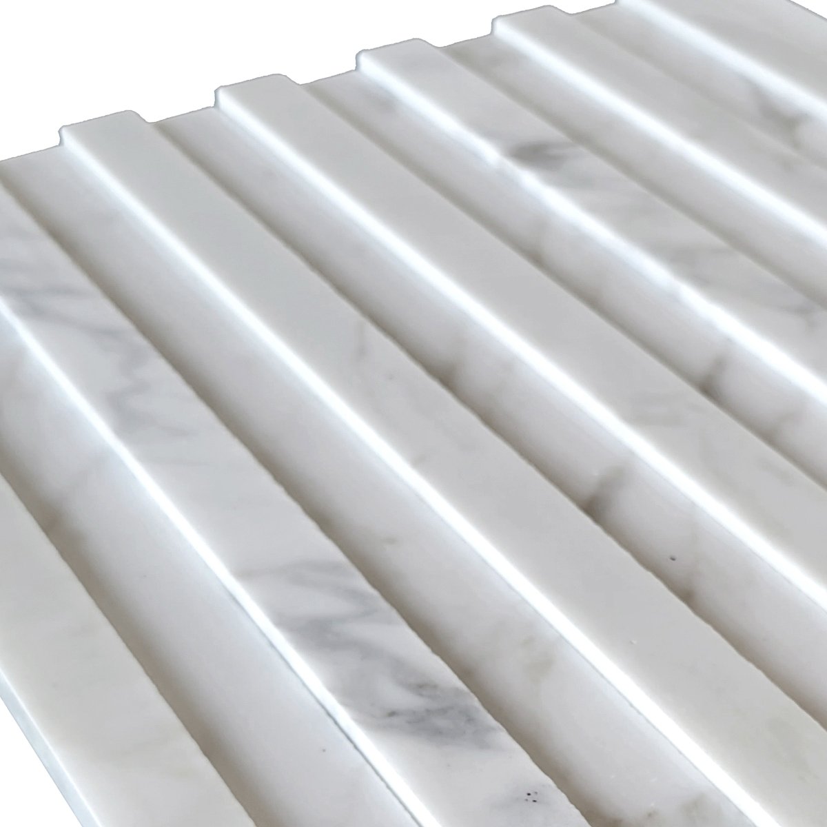 White linear dimensional mosaic