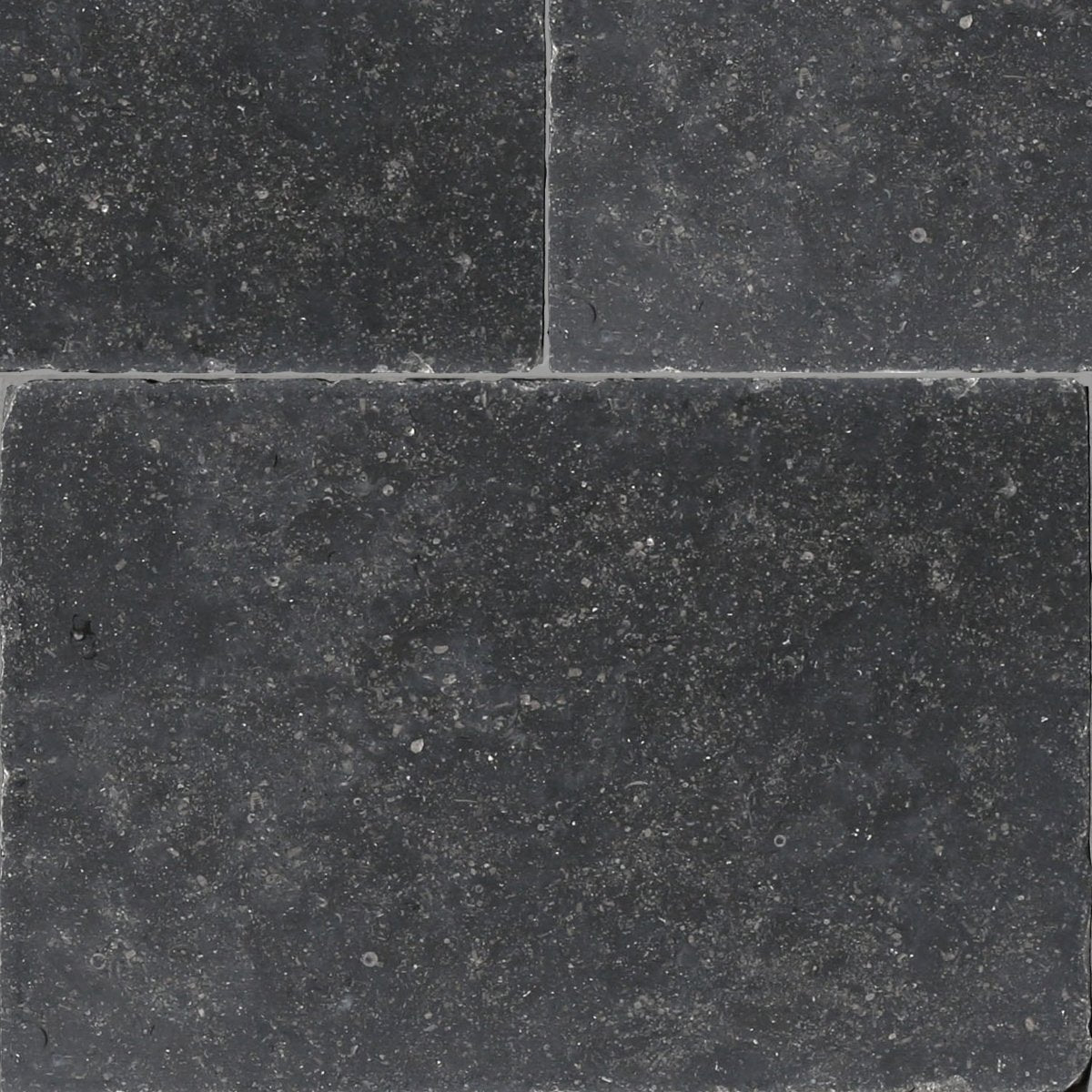 Palazzo Belgian Blue Textured Limestone Field Tile 16''x24''x5/8''